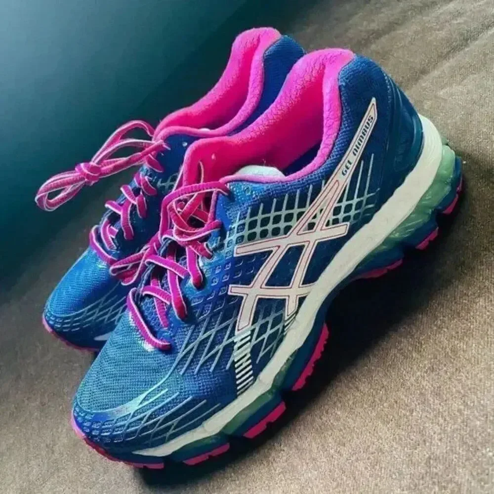 Excellent Asics GEL Nimbus 17 Womens 7.5 Royal Blue Magenta White 39 EUR